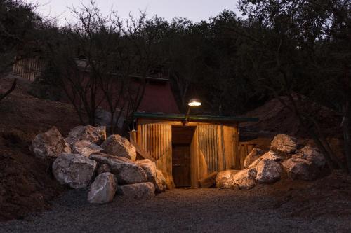 Lodge The Cave Of Wine