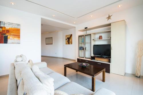 Seafront Sliema Luxurious Modern Apartment