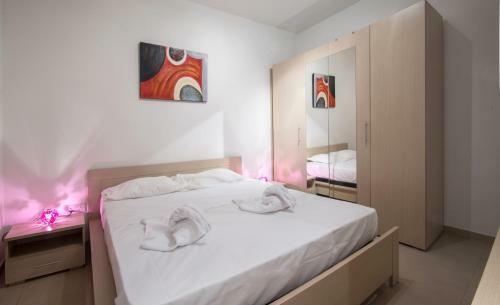 Seafront Sliema Luxurious Modern Apartment