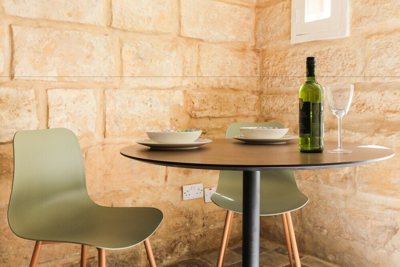 Hostal House Of Pomegranates