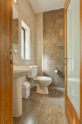Marvellous Seafront Apartment In Sliema