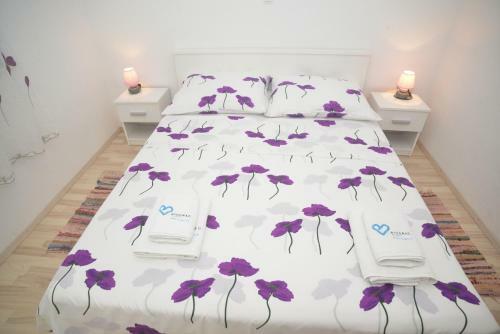 Apartments Bari?