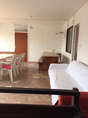 Hostal Crveno Zlato