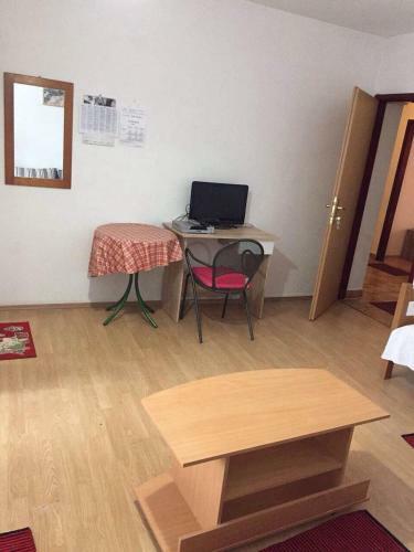 Hostal Crveno Zlato