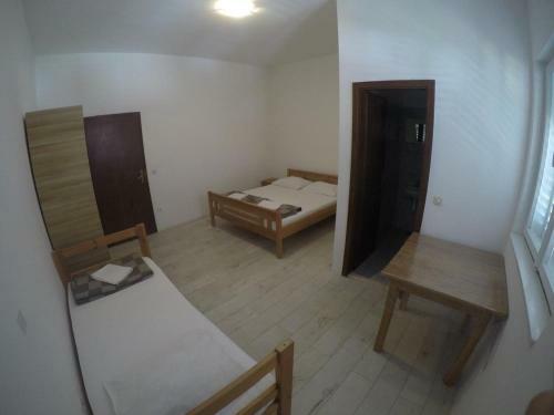 Hostal Triple Room Biograd Na Moru 13281e