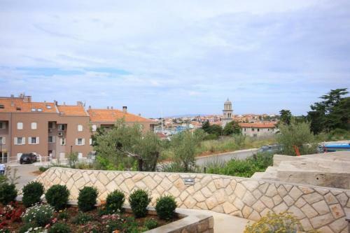 Apartment Cres 7985g