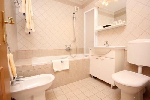 Apartment Cres 7985g