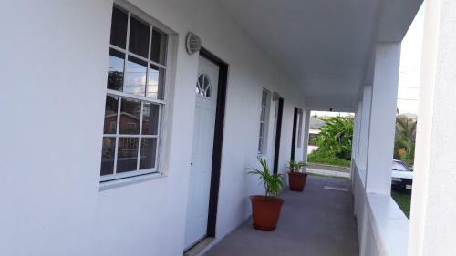 Thomas Apartments