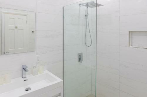 Villa Inah- 2 Bedroom Waterfront Luxury Villa