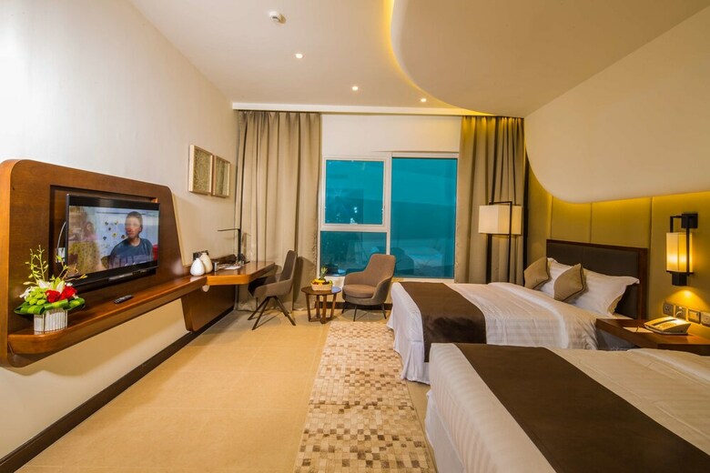 Arch Hotel,bw Signature Collection By Best Western