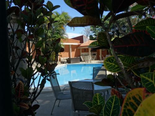 Hotel Suites Merlyn Airport