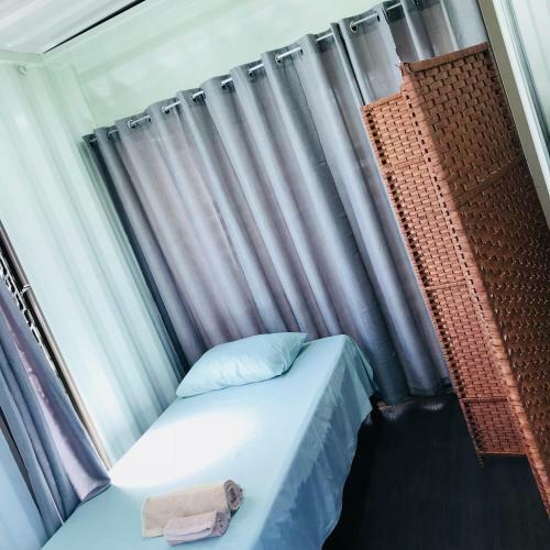 Hostal Arcons Turr�cares