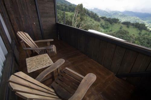Hotel Alto Palomo