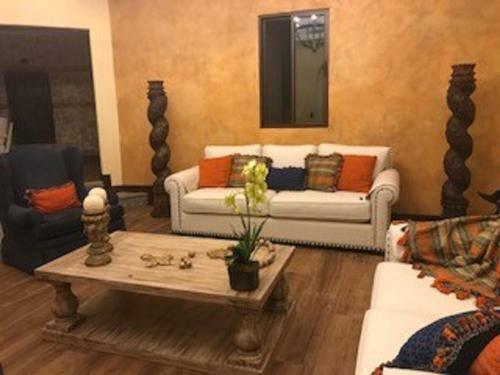 Villa El Retiro Luxury Property