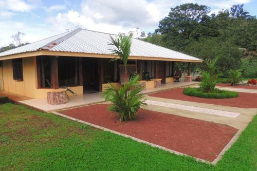 Loma Verde Lodge R�o Celeste