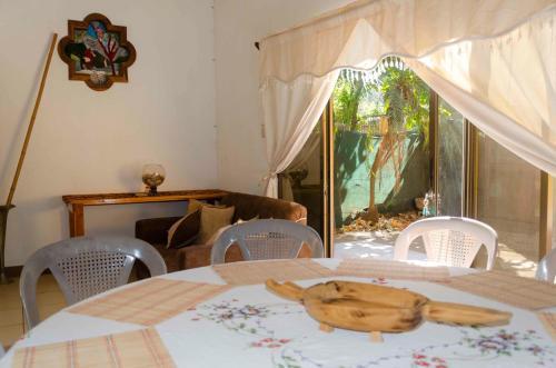 Las Quintas Monkey Lookout & Rural House