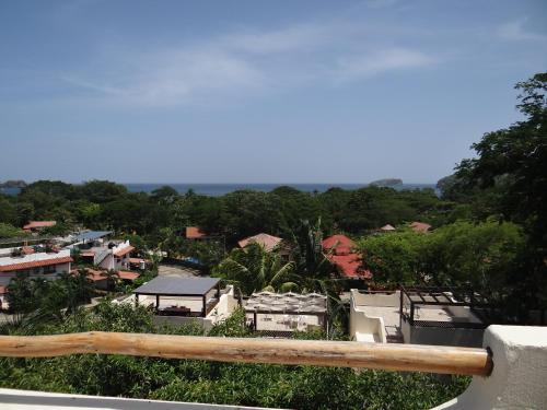Tropical Gardens Suites And Apartments