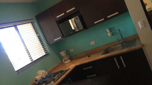 Tropical Gardens Suites And Apartments