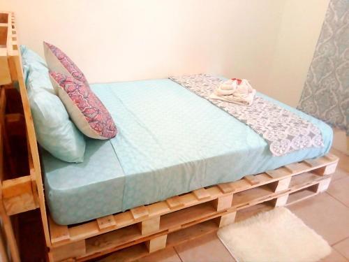 Hostal Sloth House B&B