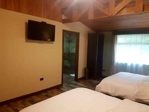 Amparo Deluxe Rental Home San Carlos