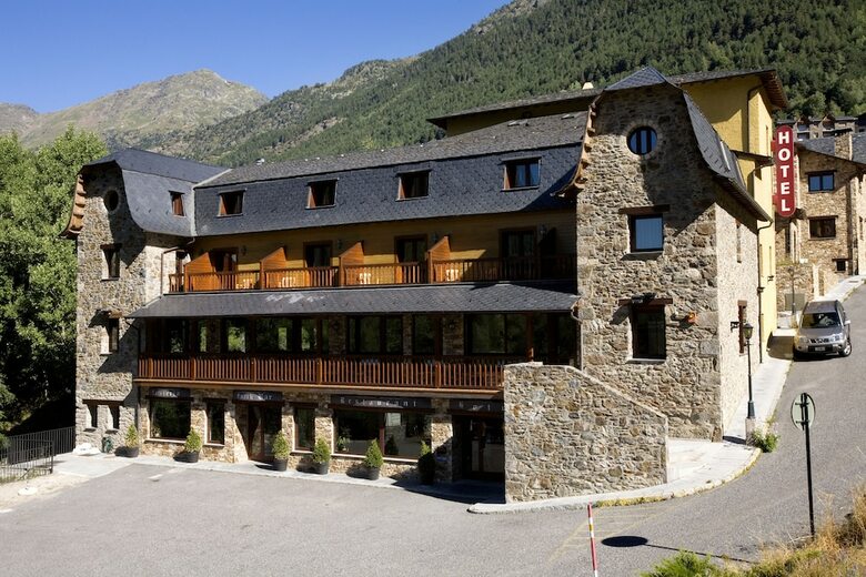 Hotel Aj Niunit