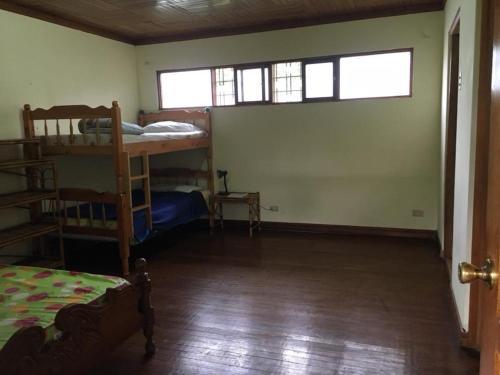 Hostal Casa Amistad Cr