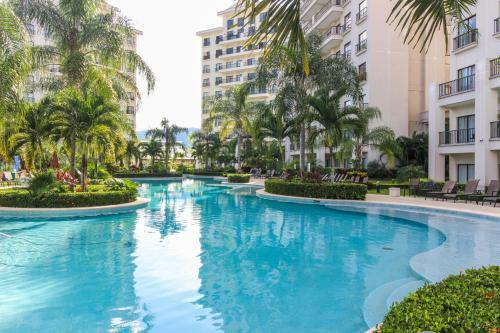 Jaco Bay 3702