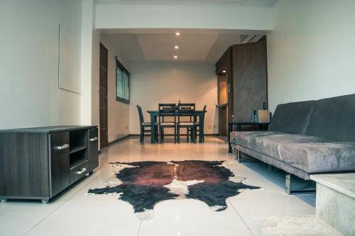Apartamento 157 Avenida Emilio Civit