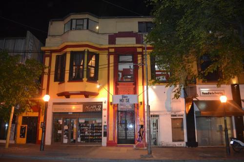 Hostel Bar House