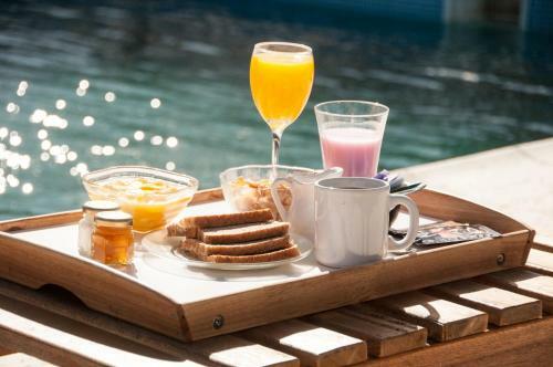 Hotel Riviera Del Sur