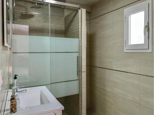Five-bedroom Holiday Home In Aguilas