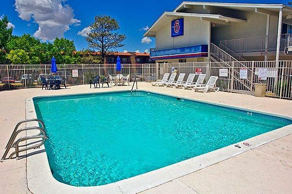 Hotel Motel 6 Santa Fe