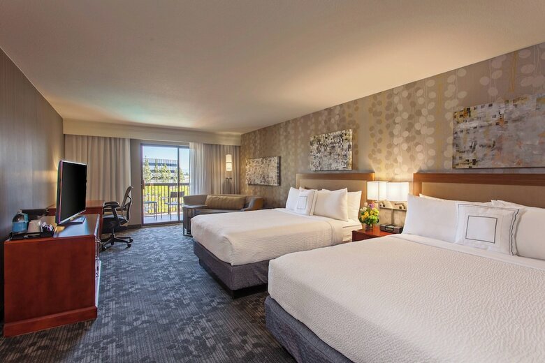 Hotel Courtyard By Marriott San Diego Central