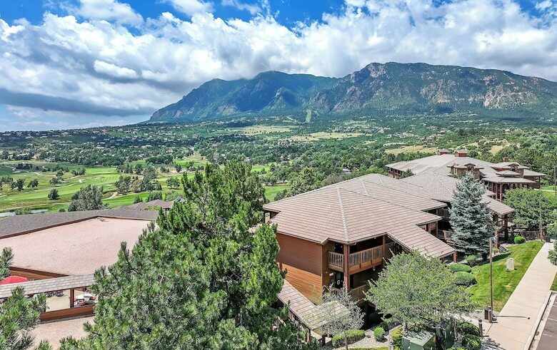 Hotel Cheyenne Mountain Resort