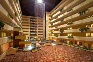 Hotel Holiday Inn Beaumont Plaza