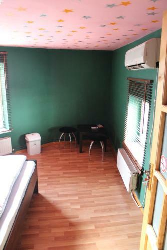 Hostal Fun House