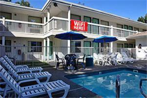 Hotel Motel 6 Oakland - Embarcadero