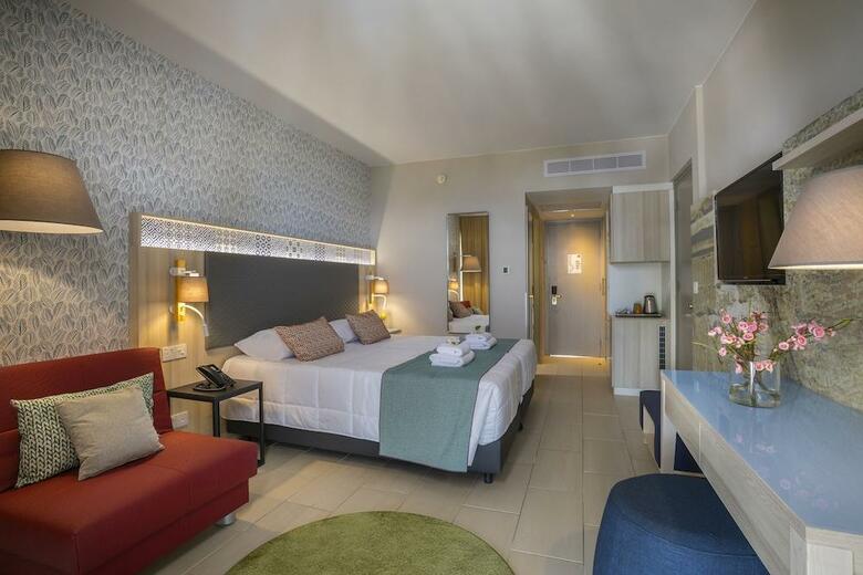 Hotel Laura Beach