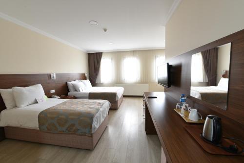 Asal Hotel