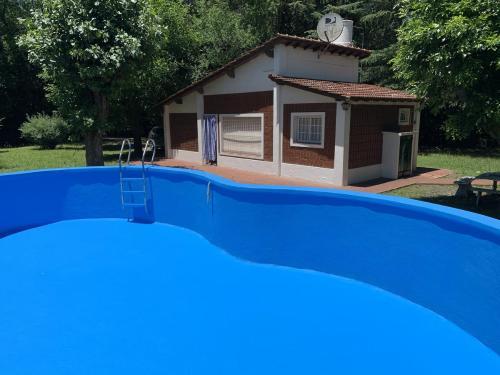 Chalet Con Piscina