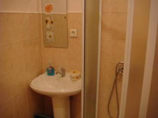 Cheap & Good Apartments