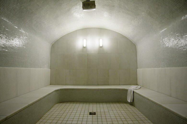La Mer Deluxe Hotel & Spa