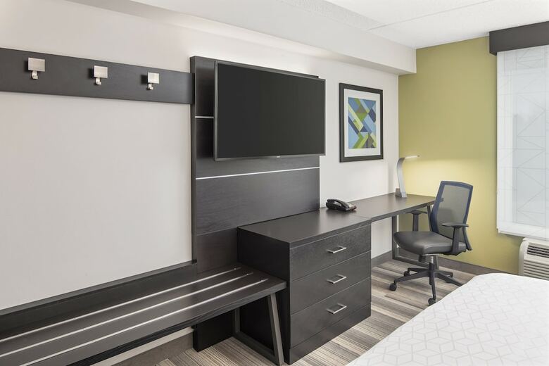 Holiday Inn Express Hotel  Suites Greenville-