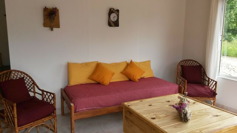 Lodge Caba�as Valle Del Pirque