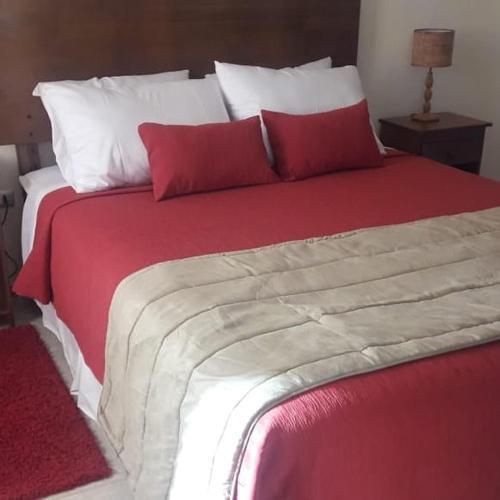Domos Y Caba�as Algarrobo