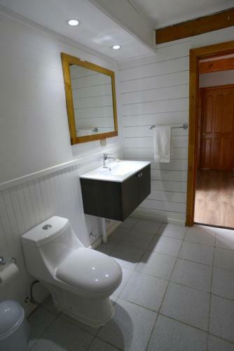 Hostal La Pasarela Lodge