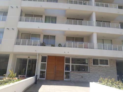 Apartamento Departamento 3 D , 1 B Condominio Mar Azul