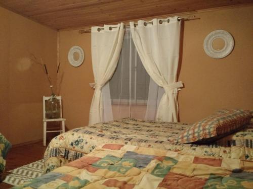 Lodge Caba�as Y Hostal Santa Silvia