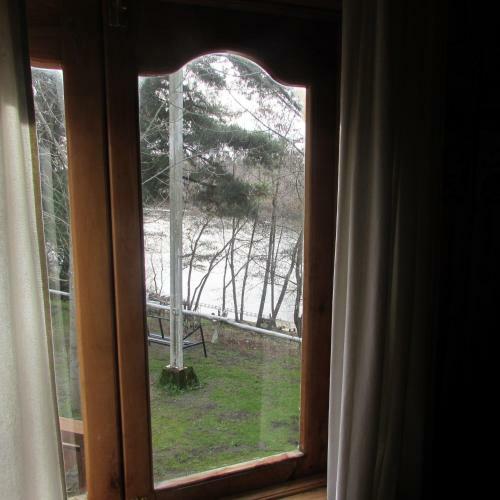 Lodge Caba�as Borde Rio Salto Del Laja