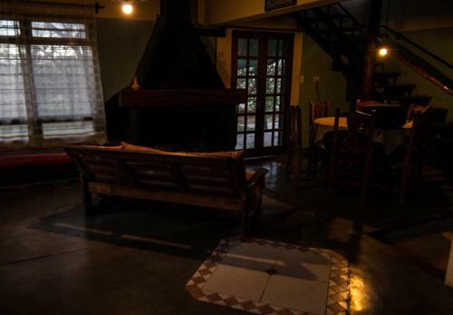 Casa Huinca Vinos Y Monta�a